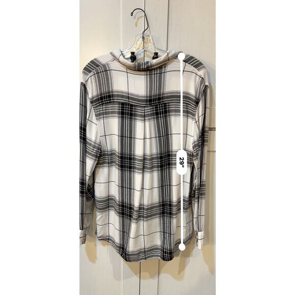 Missimo Black/White Plaid button up Gathered front low tail size LARGE shirt - Picture 7 of 7